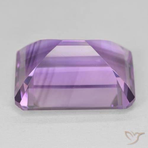 20.89カラットの天然Medium Light Purplish-Violetアメジスト、八角形 / エメラルドカット、VVS