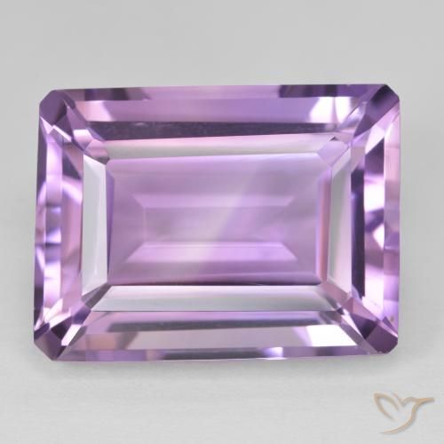 22.77カラットの天然Medium Light Purplish-Violetアメジスト、八角形 / エメラルドカット、VVS