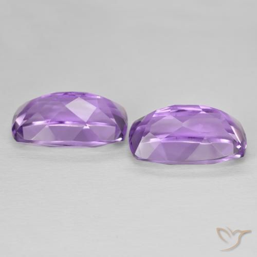 Shop natural 12.56ct ミディアムパープルがかったバイオレット アメジスト gems, クッション, from ブラジル at GemSelect. In stock, global shipping!