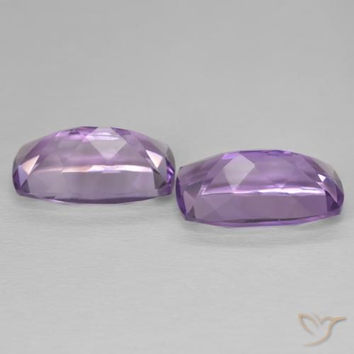 Shop natural 11.98ct Medium Light Purplish-Violet アメジスト gems, クッション, from ブラジル at GemSelect. In stock, global shipping!