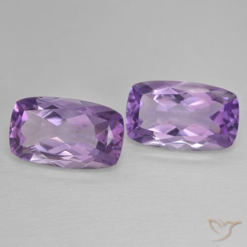 Shop natural 12.80ct Medium Light Purplish-Violet アメジスト gems, クッション, from ブラジル at GemSelect. In stock, global shipping!