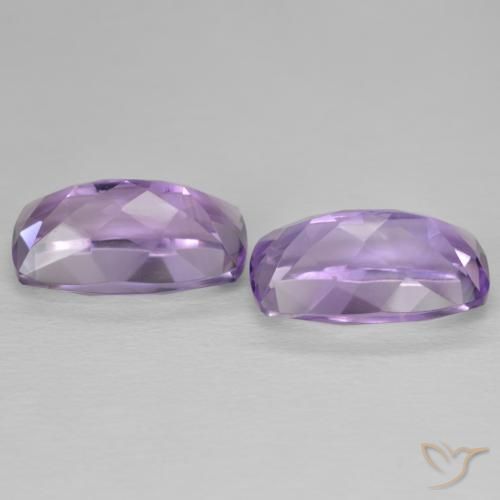 Shop natural 12.80ct Medium Light Purplish-Violet アメジスト gems, クッション, from ブラジル at GemSelect. In stock, global shipping!
