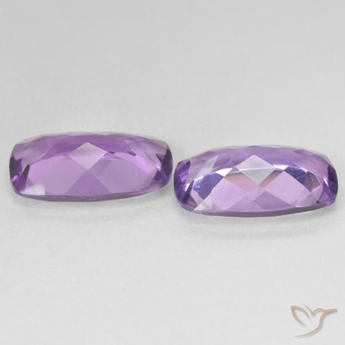 Shop natural 10.04ct Medium Light Purplish-Violet アメジスト gems, クッション, from ブラジル at GemSelect. In stock, global shipping!