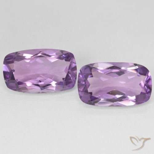 Shop natural 11.30ct Medium Light Purplish-Violet アメジスト gems, クッション, from ブラジル at GemSelect. In stock, global shipping!
