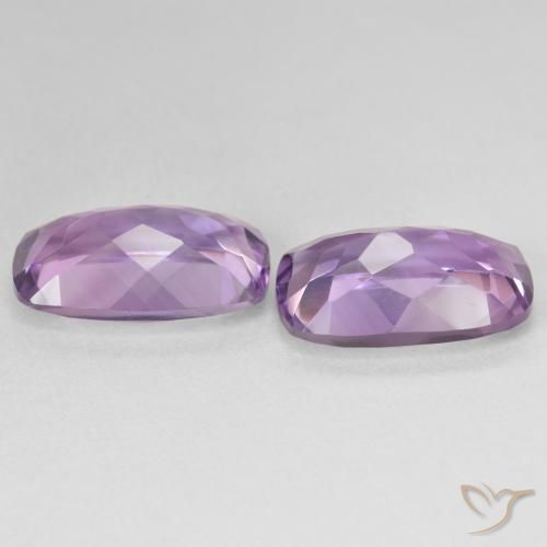Shop natural 11.30ct Medium Light Purplish-Violet アメジスト gems, クッション, from ブラジル at GemSelect. In stock, global shipping!