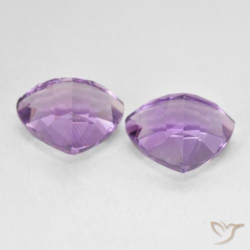 Shop natural 5.83ct ミディアムバイオレット アメジスト gems, トリリオン, from ブラジル at GemSelect. In stock, global shipping!