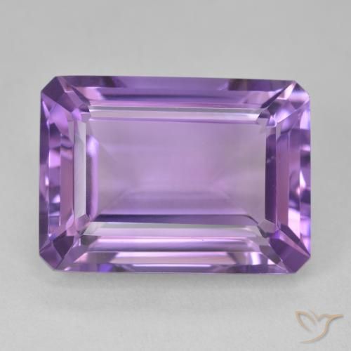 15.91ct 天然 ミディアムバイオレット アメジスト, エメラルドカット, VVS