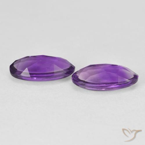Shop natural 2.56ct 濃い紫 アメジスト gems, 楕円形, from ブラジル at GemSelect. In stock, global shipping!