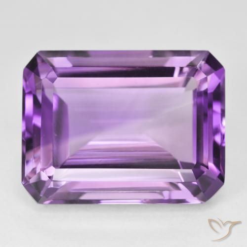 22.47ct 天然 ミディアムピンクがかったバイオレット アメジスト, エメラルドカット, VVS
