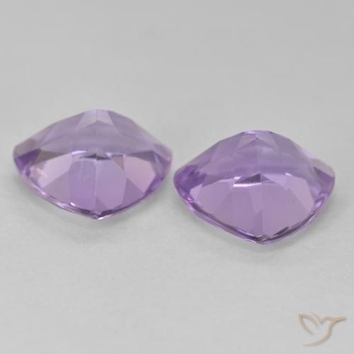 Shop natural 5.30ct ミディアムバイオレット アメジスト gems, トリリオン, from ブラジル at GemSelect. In stock, global shipping!