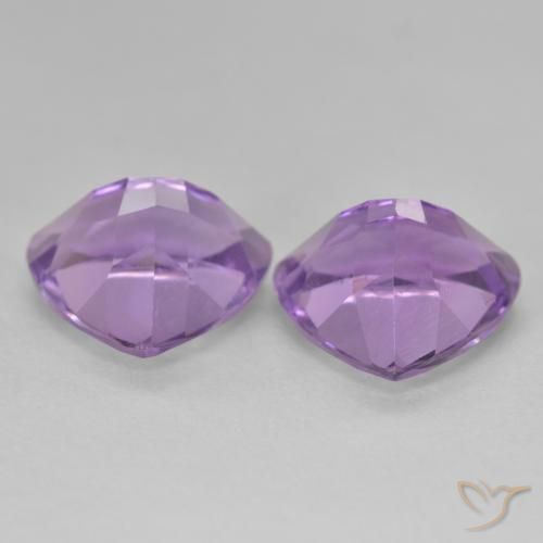 Shop natural 5.73ct ミディアムバイオレット アメジスト gems, トリリオン, from ブラジル at GemSelect. In stock, global shipping!