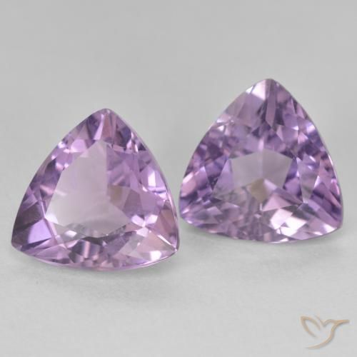 Shop natural 5.49ct ミディアムバイオレット アメジスト gems, トリリオン, from ブラジル at GemSelect. In stock, global shipping!