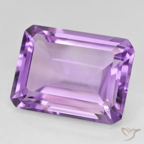 21.63カラットの天然Medium Light Purplish-Violetアメジスト、八角形 / エメラルドカット、VVS