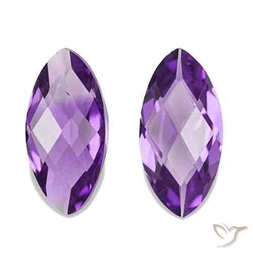 0.95カラットの天然Medium Dark-Violetアメジスト（8.2×4.1 mm・マーキス）