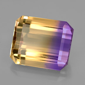 6.70カラットの天然バイカラーアメトリン（12.4×10.4 mm・エメラルドカット）