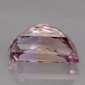17.64カラットの天然バイカラーアメトリン（20.6×12.6 mm・ファンシーシェイプ）