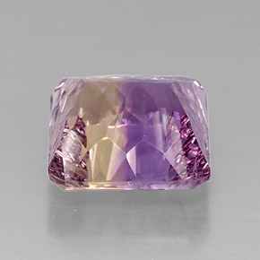 10.91カラットの天然バイカラーアメトリン（13.5×13 mm・エメラルドカット）
