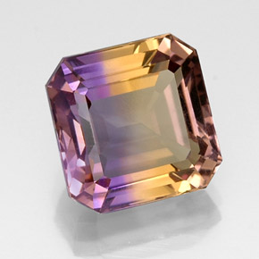 10.91カラットの天然バイカラーアメトリン（13.1×13 mm・エメラルドカット）