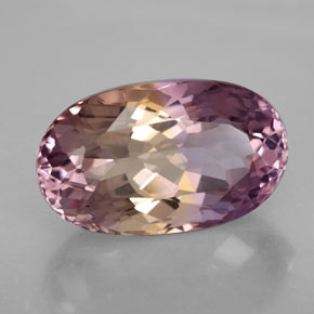 13.60カラットの天然バイカラーアメトリン（19.2×11.6 mm・オーバルカット）