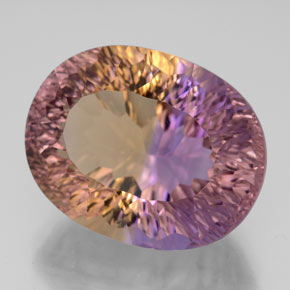 13.60カラットの天然バイカラーアメトリン（17.3×13.6 mm・オーバルカット）