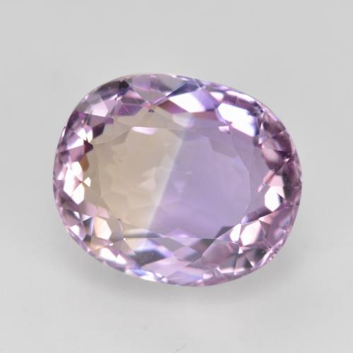 4.58カラットの天然バイカラーアメトリン（11×9.2 mm・オーバルカット）