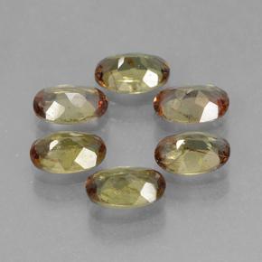 2.69カラットの天然マルチカラーアンダルサイト（6.1×4.1 mm・オーバルカット）