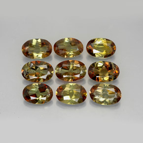 カラットの天然マルチカラーアンダルサイト（6×4 mm・オーバルカット）