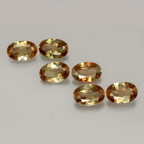 カラットの天然マルチカラーアンダルサイト（5.9×3.9 mm・オーバルカット）