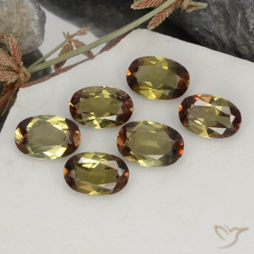 Shop natural 2.35ct マルチカラー アンダルサイト gems, 楕円形, from ブラジル at GemSelect. In stock, global shipping!