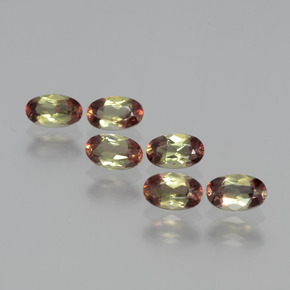 1.54カラットの天然マルチカラーアンダルサイト（5×3.1 mm・オーバルカット）
