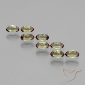 Shop natural 2.21ct マルチカラー アンダルサイト gems, 楕円形, from ブラジル at GemSelect. In stock, global shipping!