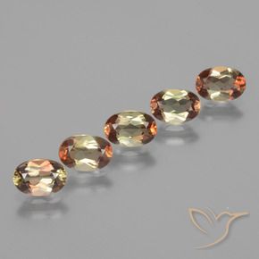 Shop natural 2.67ct マルチカラー アンダルサイト gems, 楕円形, from ブラジル at GemSelect. In stock, global shipping!