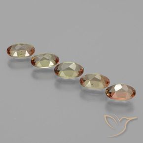 Shop natural 2.67ct マルチカラー アンダルサイト gems, 楕円形, from ブラジル at GemSelect. In stock, global shipping!