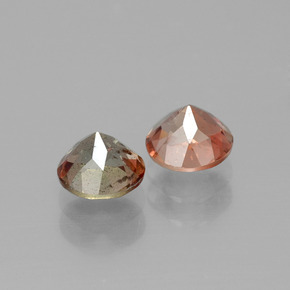 自然派の商品を探す ct マルチカラー アンダルサイト 宝石, ラウンドカット, ブラジル からGemSelectで. 在庫あり、世界各国へ発送!