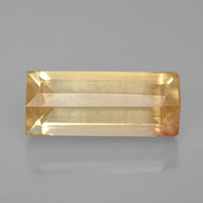 3.90カラットの天然シャンパンアンデシンラブラドライト（13.9×6 mm・バゲット）