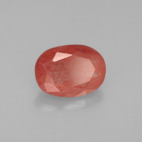 1.31カラットの天然ハニーレッドアンデシン・ラブラドライト、オーバルカット、VS