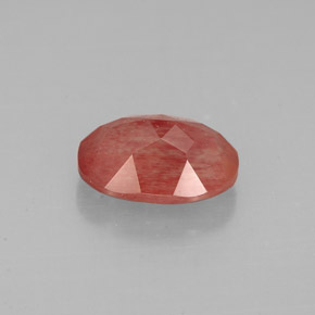 1.31カラットの天然ハニーレッドアンデシン・ラブラドライト、オーバルカット、VS