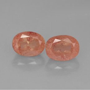 自然派の商品を探す ct ハニーレッド アンデシン・ラブラドライト 宝石, オーバルカット, コンゴ からGemSelectで. 在庫あり、世界各国へ発送!