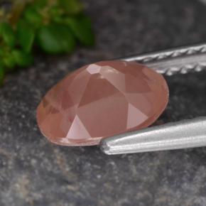1.04カラットの天然ハニーレッドアンデシン・ラブラドライト、オーバルカット、半透明