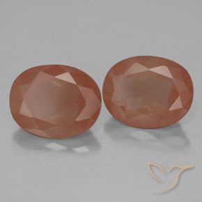 Shop natural 5.18ct ウォームオレンジ アンデシン・ラブラドライト gems, 楕円形, from コンゴ at GemSelect. In stock, global shipping!
