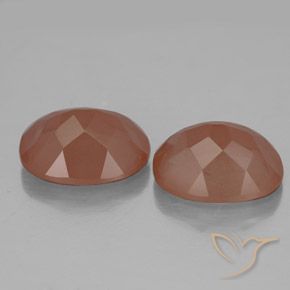Shop natural 5.18ct ウォームオレンジ アンデシン・ラブラドライト gems, 楕円形, from コンゴ at GemSelect. In stock, global shipping!
