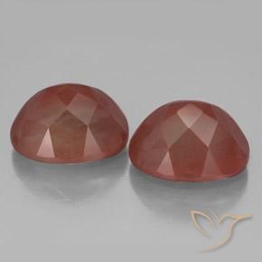 Shop natural 8.14ct ミディアムレッド アンデシン・ラブラドライト gems, 楕円形, from コンゴ at GemSelect. In stock, global shipping!
