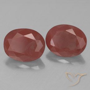 Shop natural 4.98ct ダークレッド アンデシン・ラブラドライト gems, 楕円形, from コンゴ at GemSelect. In stock, global shipping!