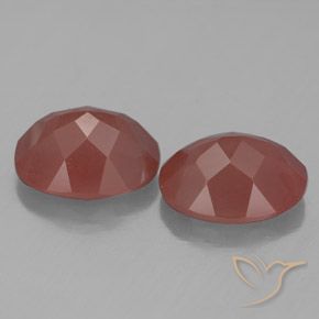 Shop natural 4.98ct ダークレッド アンデシン・ラブラドライト gems, 楕円形, from コンゴ at GemSelect. In stock, global shipping!