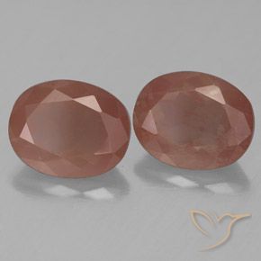 Shop natural 5.11ct 薄い赤みがかったオレンジ アンデシン・ラブラドライト gems, 楕円形, from コンゴ at GemSelect. In stock, global shipping!