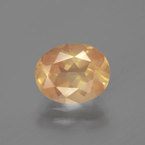 2.70カラットの天然シャンパンアンデシン・ラブラドライト、オーバルカット、透明