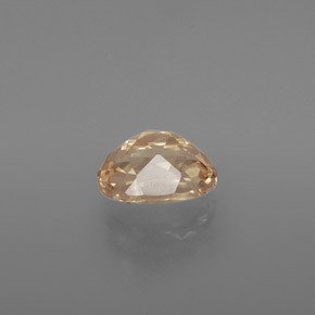 1.71カラットの天然ハニーオレンジアンデシン・ラブラドライト、オーバルカット、透明