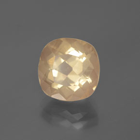 3.93カラットの天然ハニーオレンジアンデシン・ラブラドライト、クッションカット、透明
