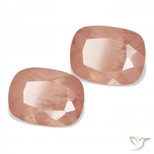 Shop natural 6.36ct グレープフルーツピンク アンデシン・ラブラドライト gems, クッション, from コンゴ at GemSelect. In stock, global shipping!