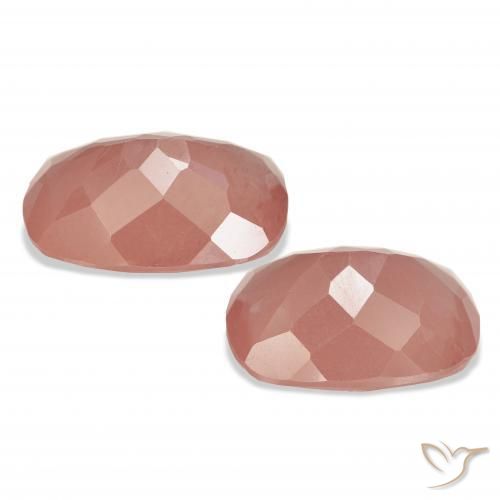 Shop natural 7.04ct ミディアムピンク アンデシン・ラブラドライト gems, クッション, from コンゴ at GemSelect. In stock, global shipping!